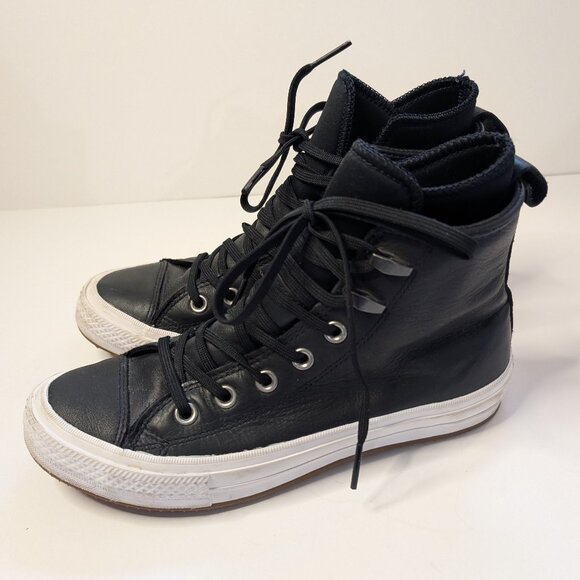 Like new black leather Converse Chuck Taylor All Star high-top sneakers - size 8 - Picture 1 of 17